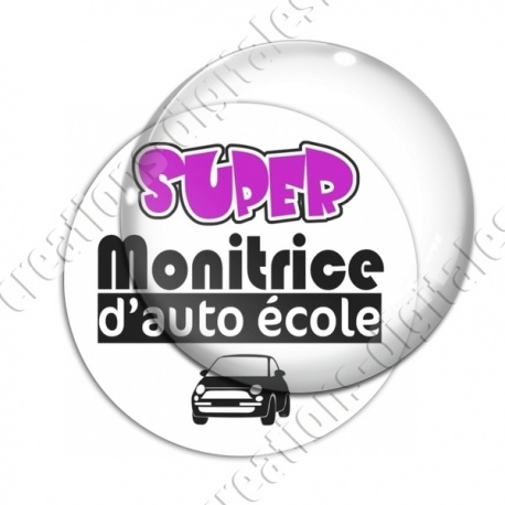 Image digitale - Super monitrice d'auto école