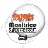 Image digitale - Super monitrice d'auto école