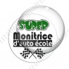 Image digitale - Super monitrice d'auto école