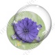 Image digitale - Fleur violette fond vert