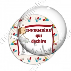 Image digitale - Infirmière qui déchire