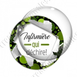 Image digitale - Infirmière qui déchire
